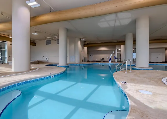 Phoenix Gulf Towers 903 Apartment *